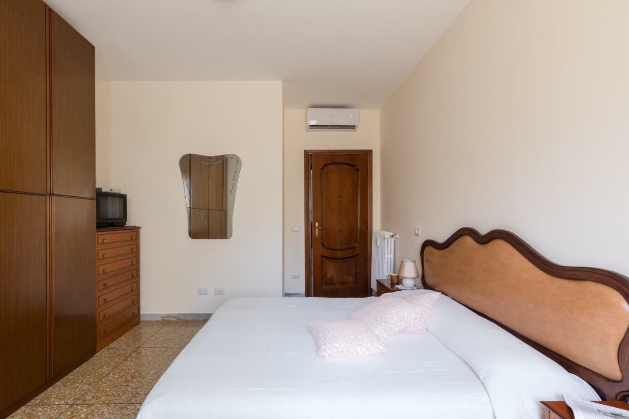 Hortis Apartment, 5 Persone, 2 Camere, Balcone, Metro C E Tram Per Il Centro Rome Exterior photo